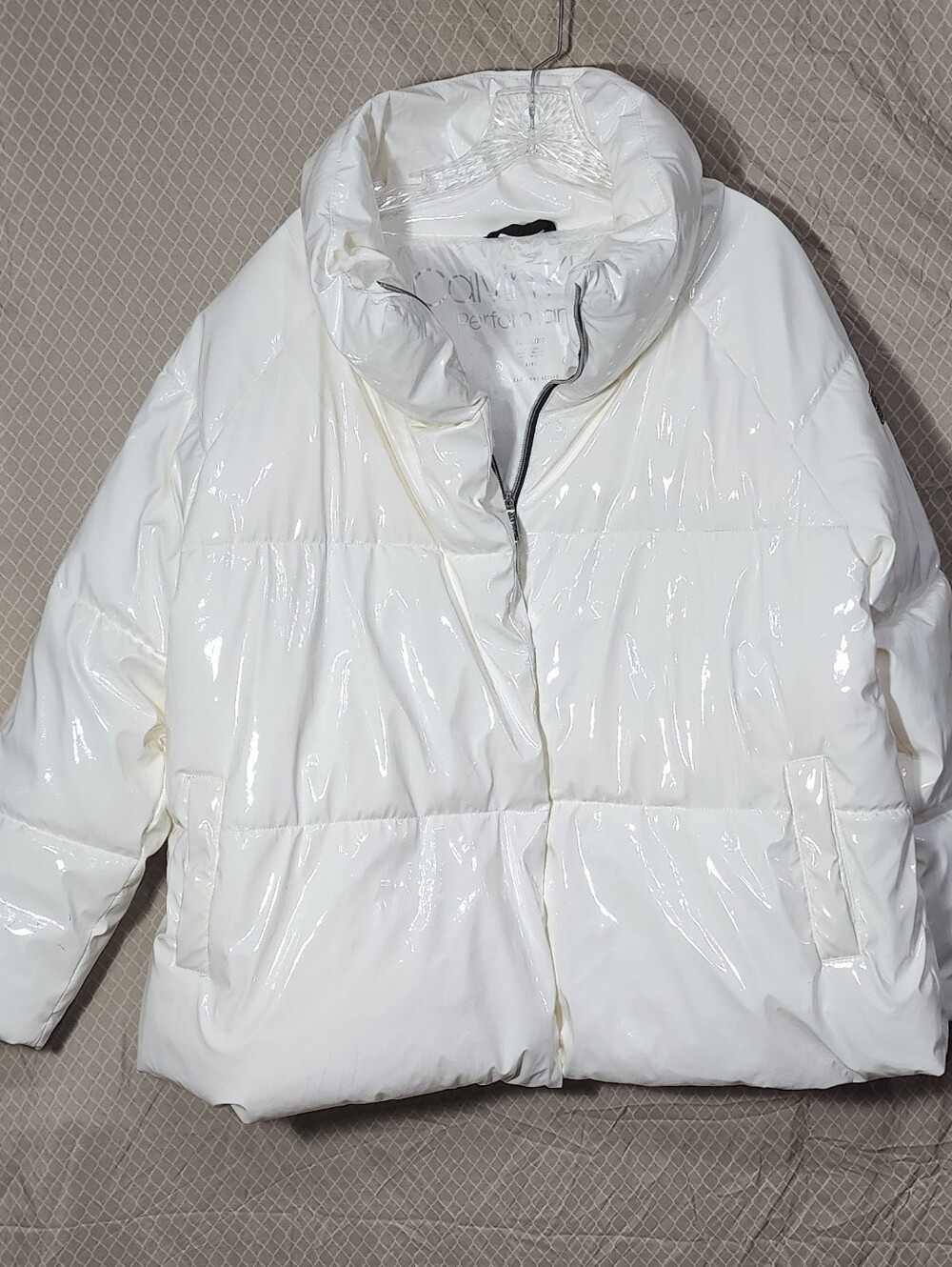 Calvin Klein Performance Waterproof Puffer Coat Headphone Access Women's XL Used